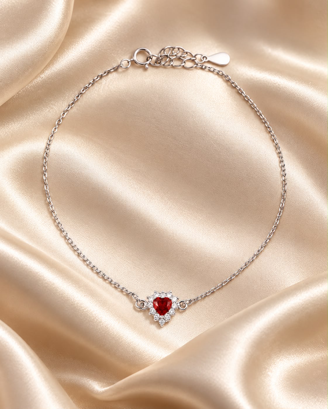 Bracciale Cuore regolabile con contorno Swarovski e Rubino Centrale Rosso