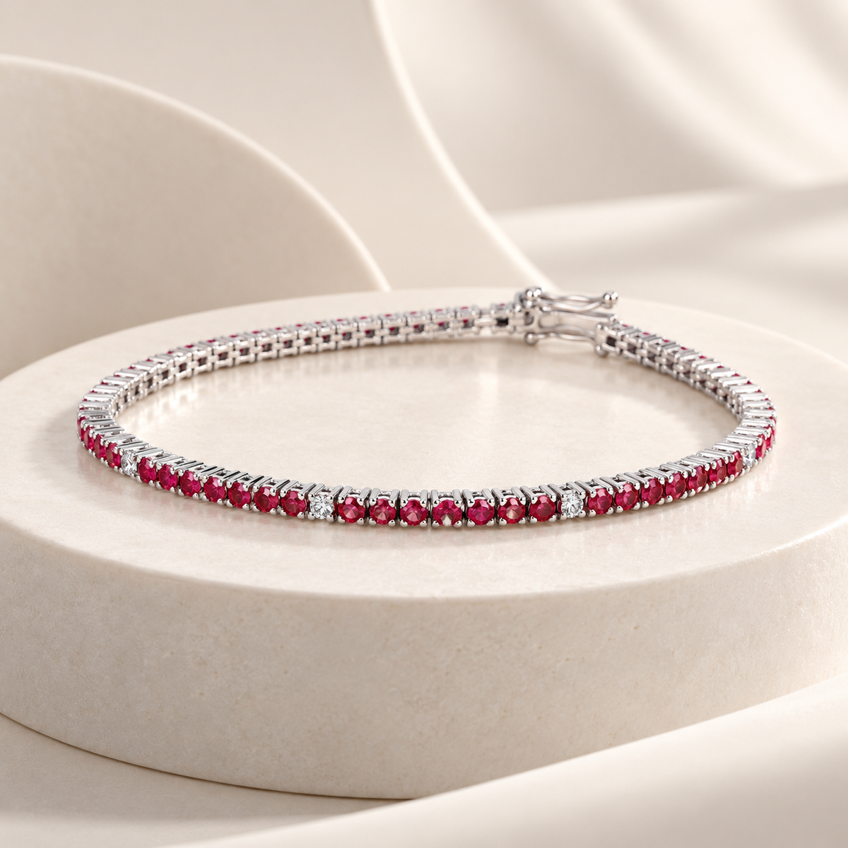 Bracciale Tennis in oro bianco 18k con rubini e diamanti