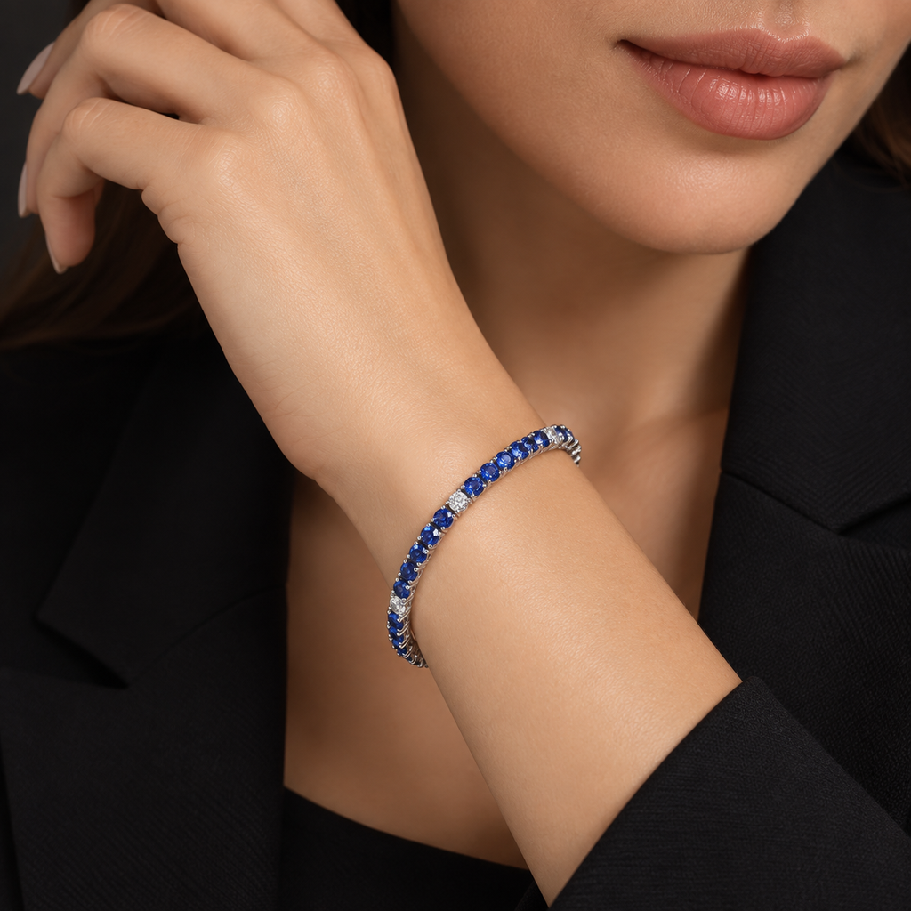 Bracciale tennis in oro bianco 18k con zaffiri blu e diamanti