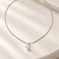 Collana punto luce oro bianco 18k con diamante di 0.20 carati