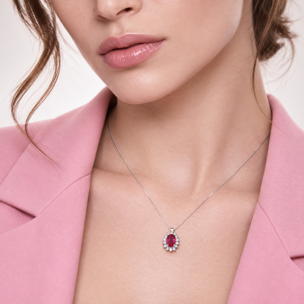 Collana in oro bianco 18k con rubino e diamanti