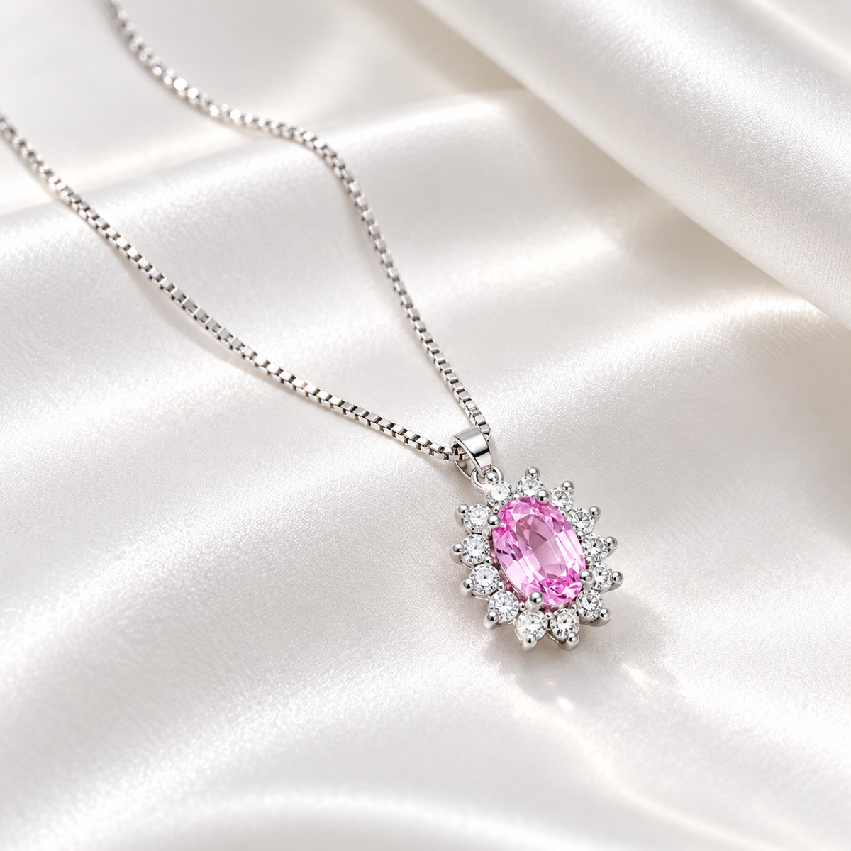 Collana in oro bianco 18k con zaffiro rosa e diamanti