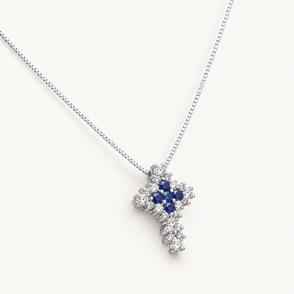 Collana con croce in oro bianco 18k con Diamanti e Zaffiri Blu