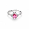 Anello Aurelia con Swarowski Bianchi e Zaffiro Centrale Rosso