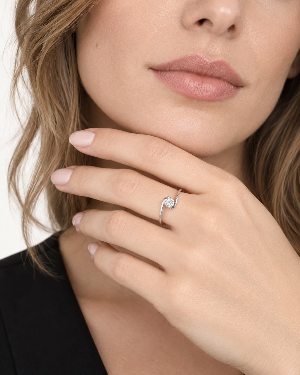 Anello Luce in diamanti in oro bianco 18k
