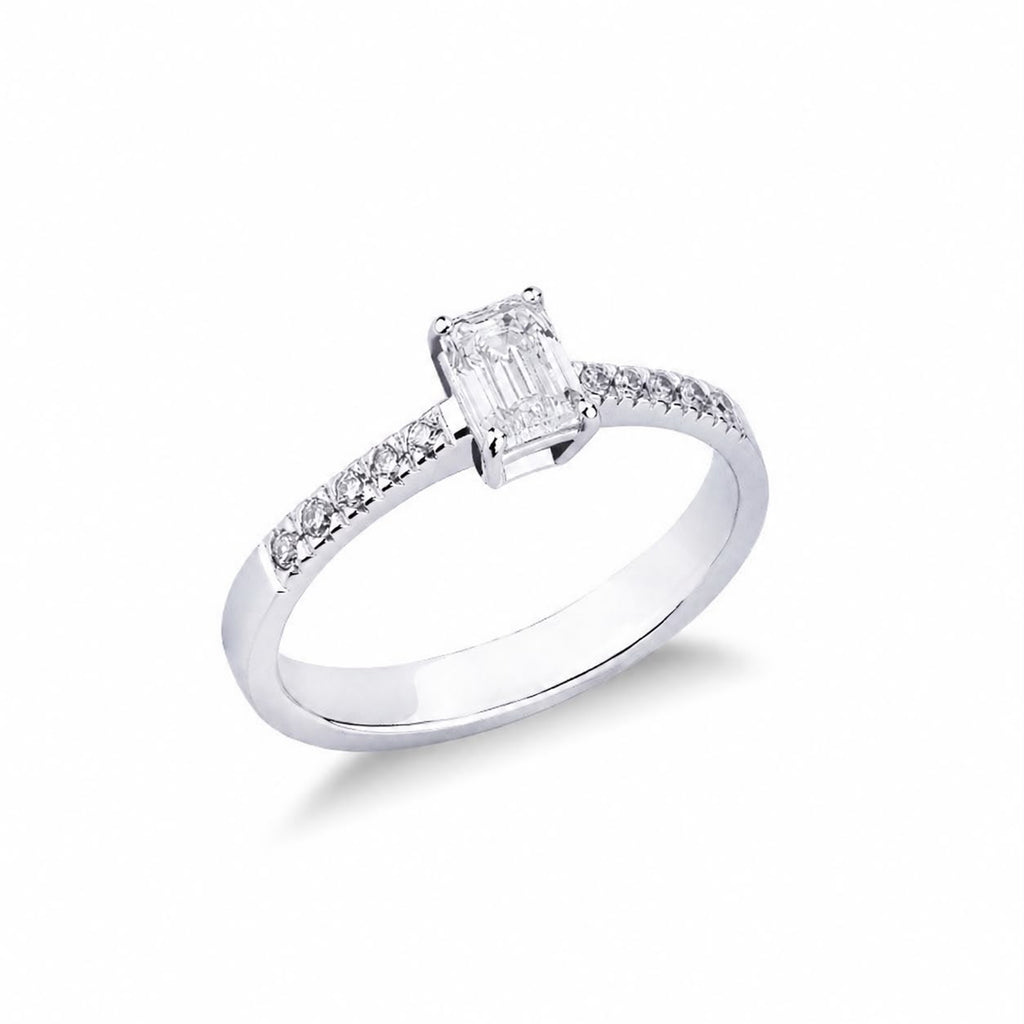 Anello Baguette con diamante taglio smeraldo 0.70ct in oro bianco 18k