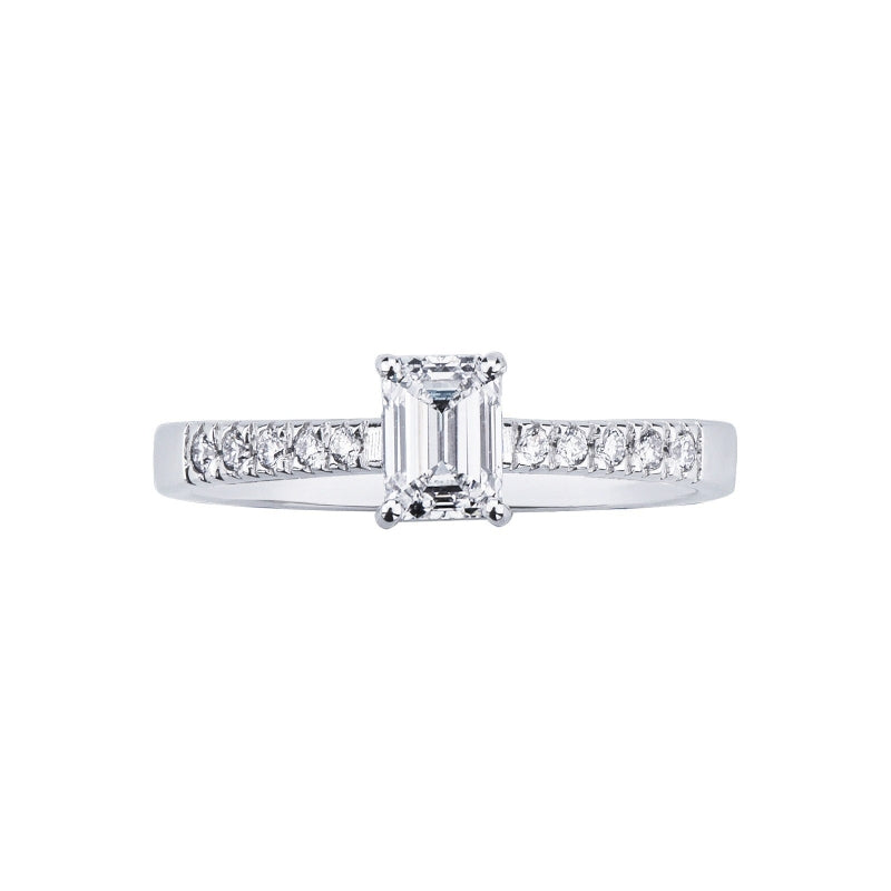 Anello Baguette con diamante taglio smeraldo 0.70ct in oro bianco 18k